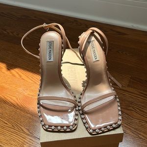 Steve Madden Zelle Heel